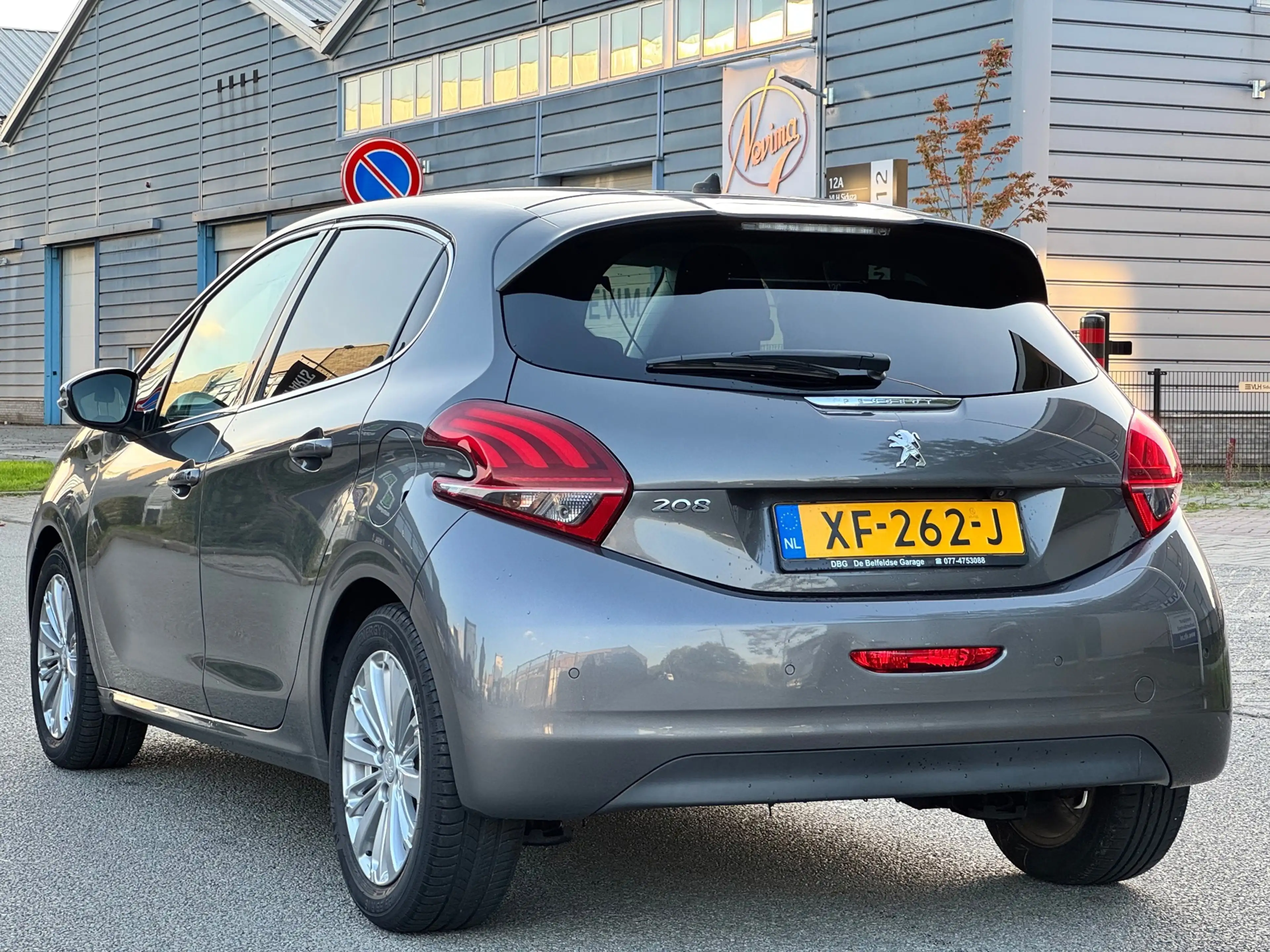 Peugeot 208 1.2 PureTech Active — photo 20