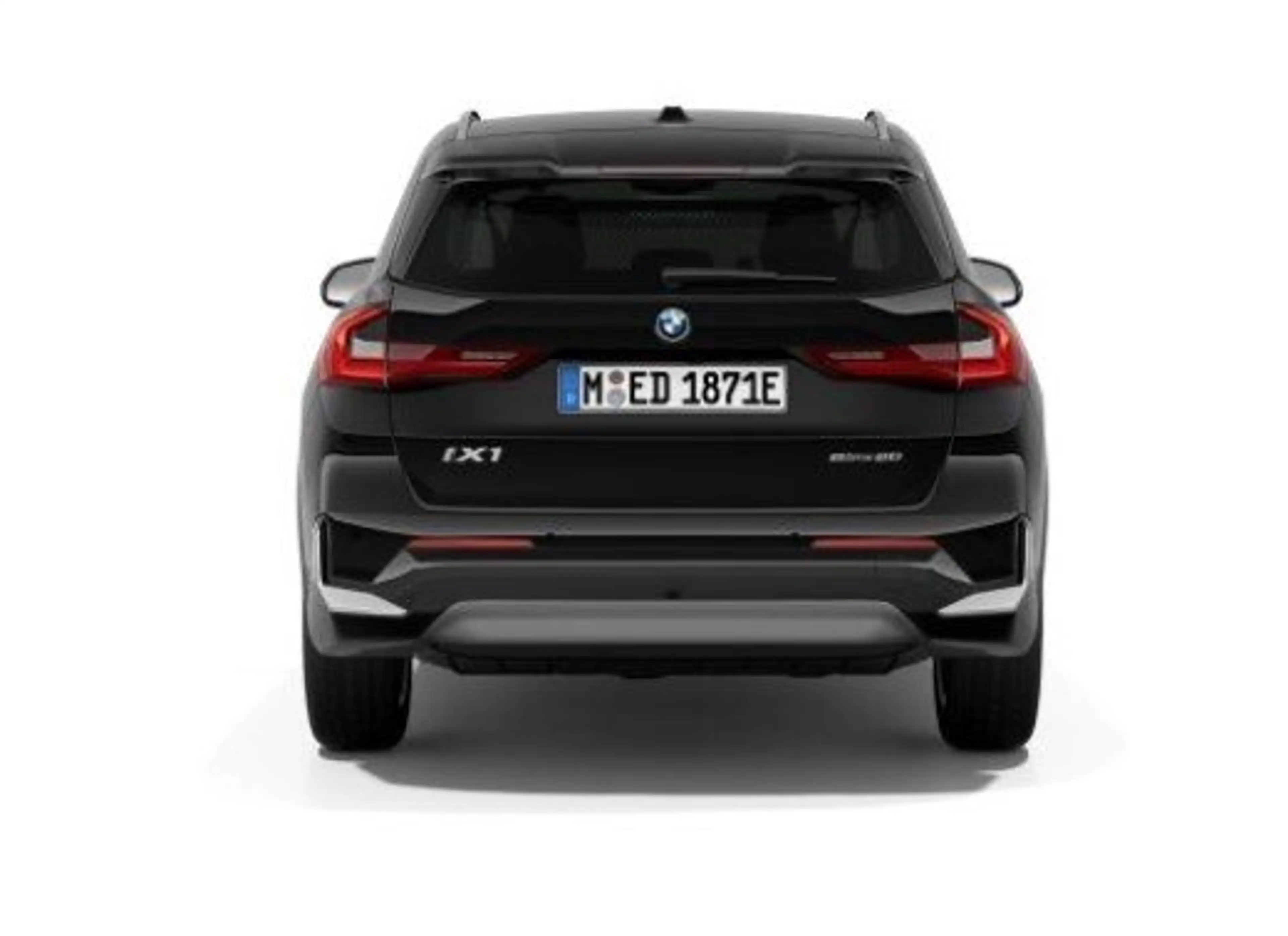 BMW iX1 eDrive20 — photo 4