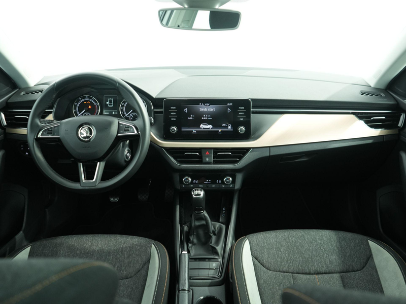 Skoda Scala 1.0 TSI First Edition | Pano | Stoelverwarming | C — photo 11