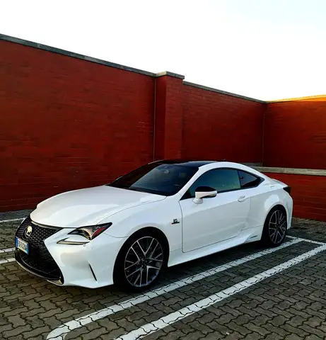 Lexus RC 300h