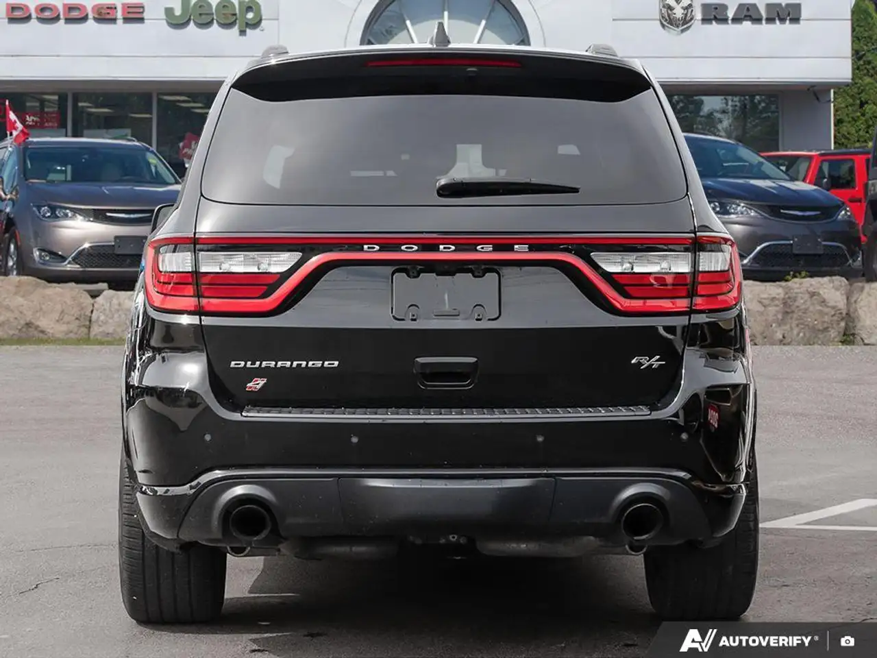 Dodge Durango снимка Dodge Durango