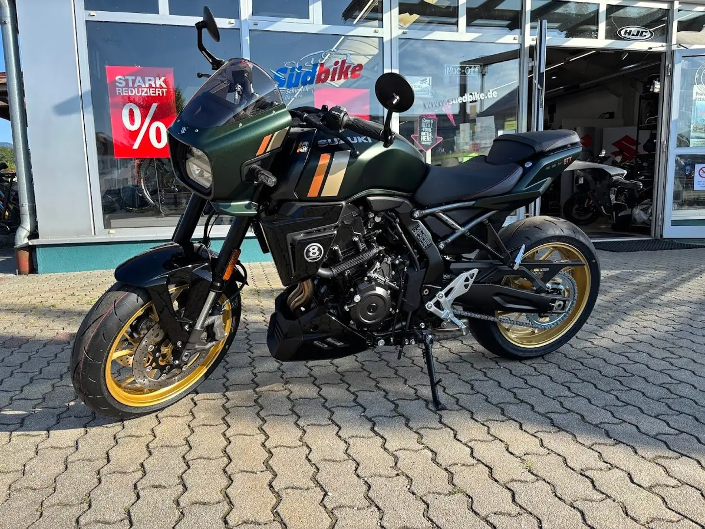 Suzuki GSX 8S TT Retro Zelená - 1