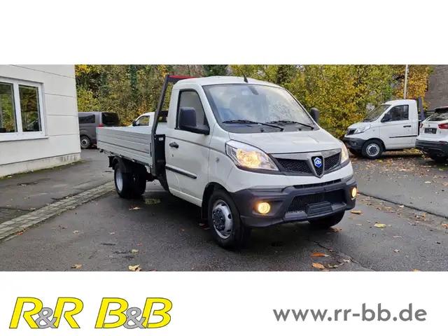 Piaggio Porter NP6 Top TW SR LPG Kipper 325 2,5t zGG DAB+KLIMA+BT