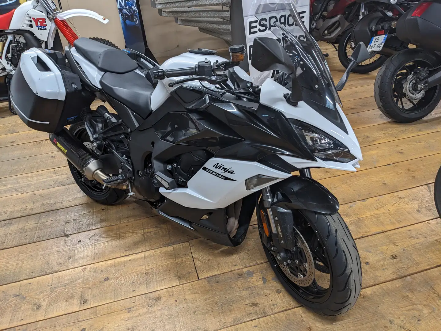 Kawasaki Ninja 1000SX Blanc - 1