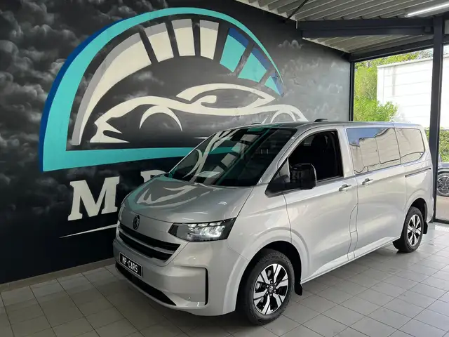 Volkswagen T7 Caravelle E-Caravelle