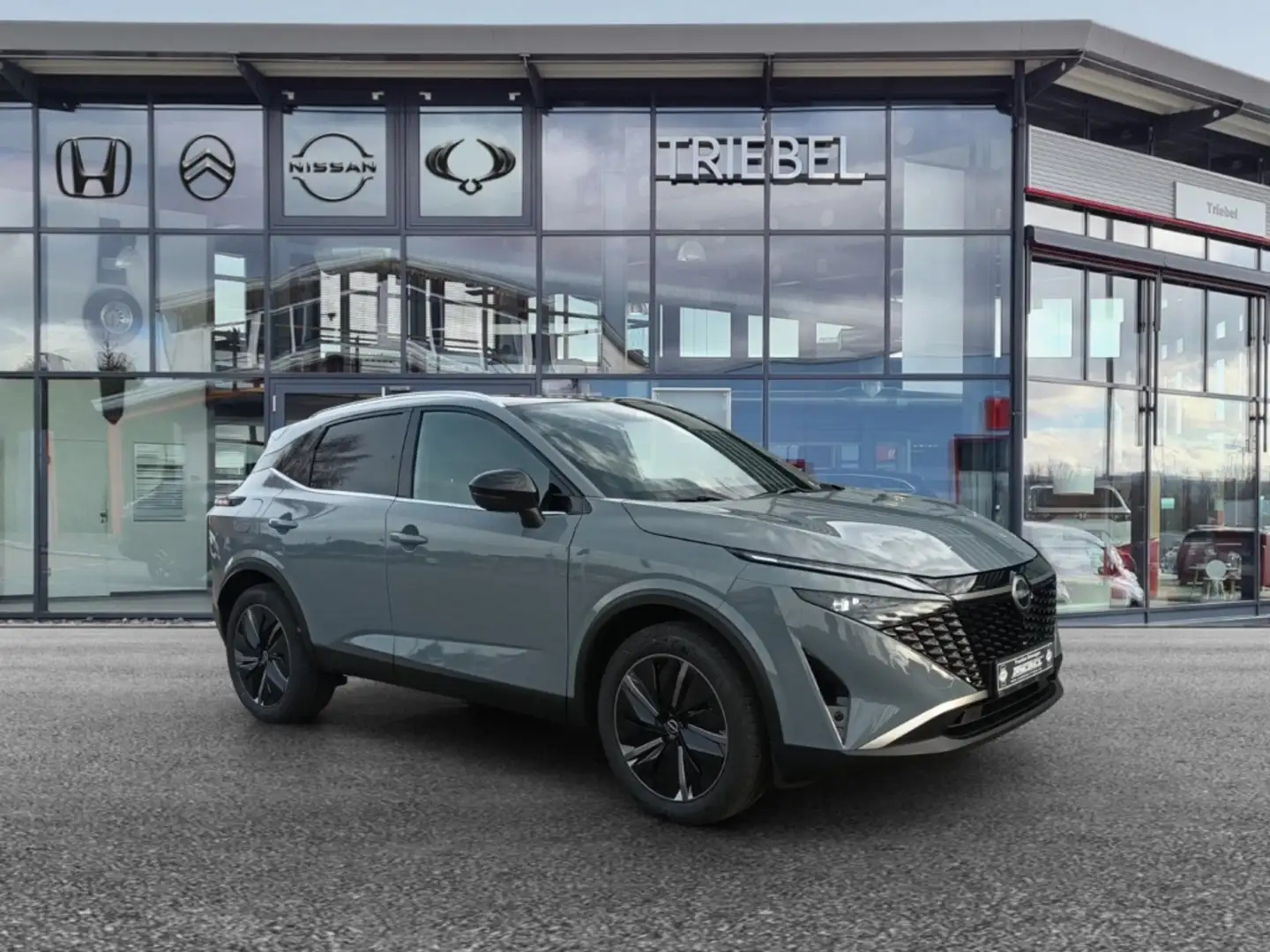 Nissan Qashqai Tekna 1.3 DIG-T °LED°Navi°RFK°PGD°ACC° Gris - 2