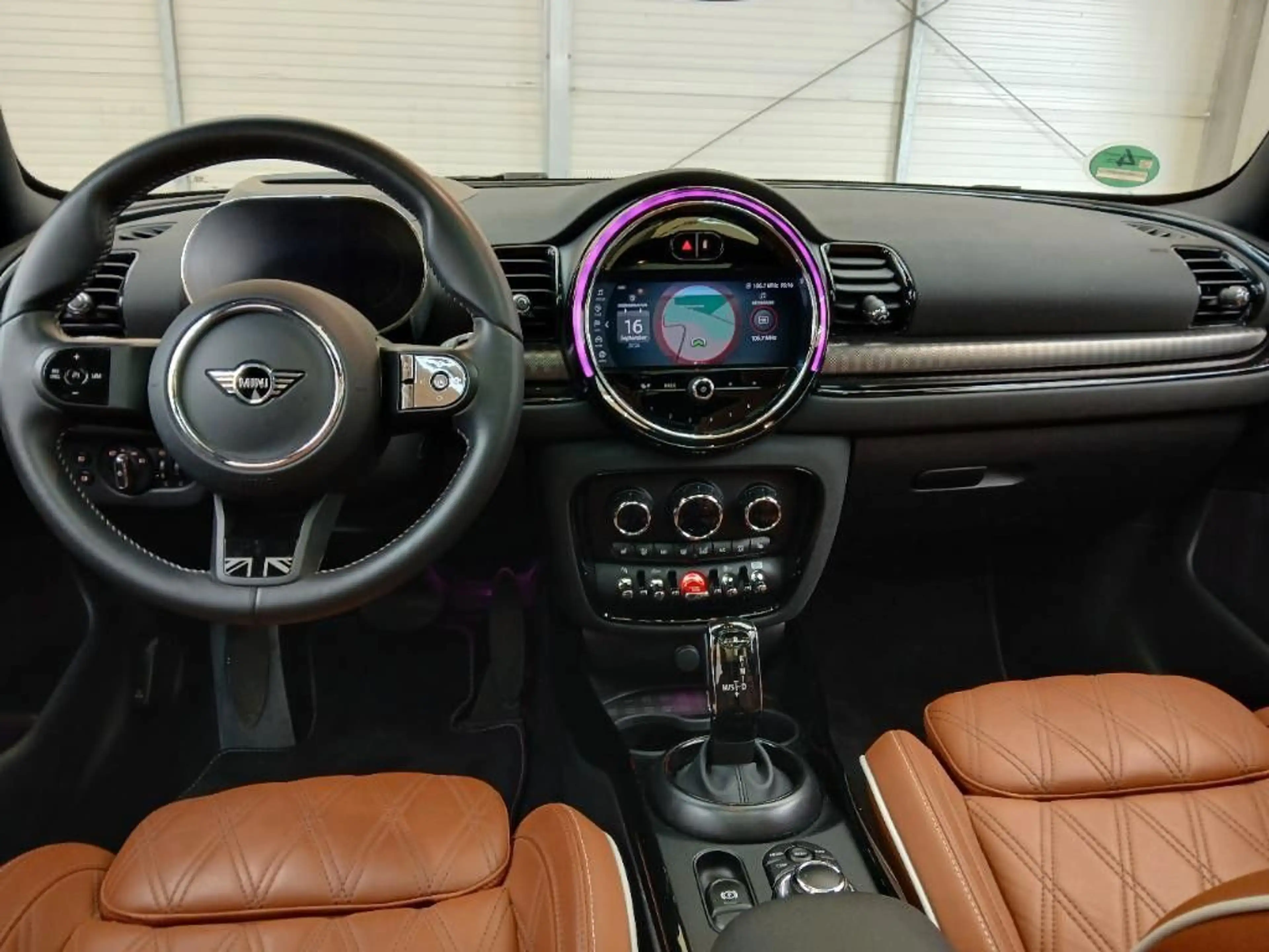 MINI Cooper Clubman MINI Yours Trim/HUD/PANO/LEDER — photo 10