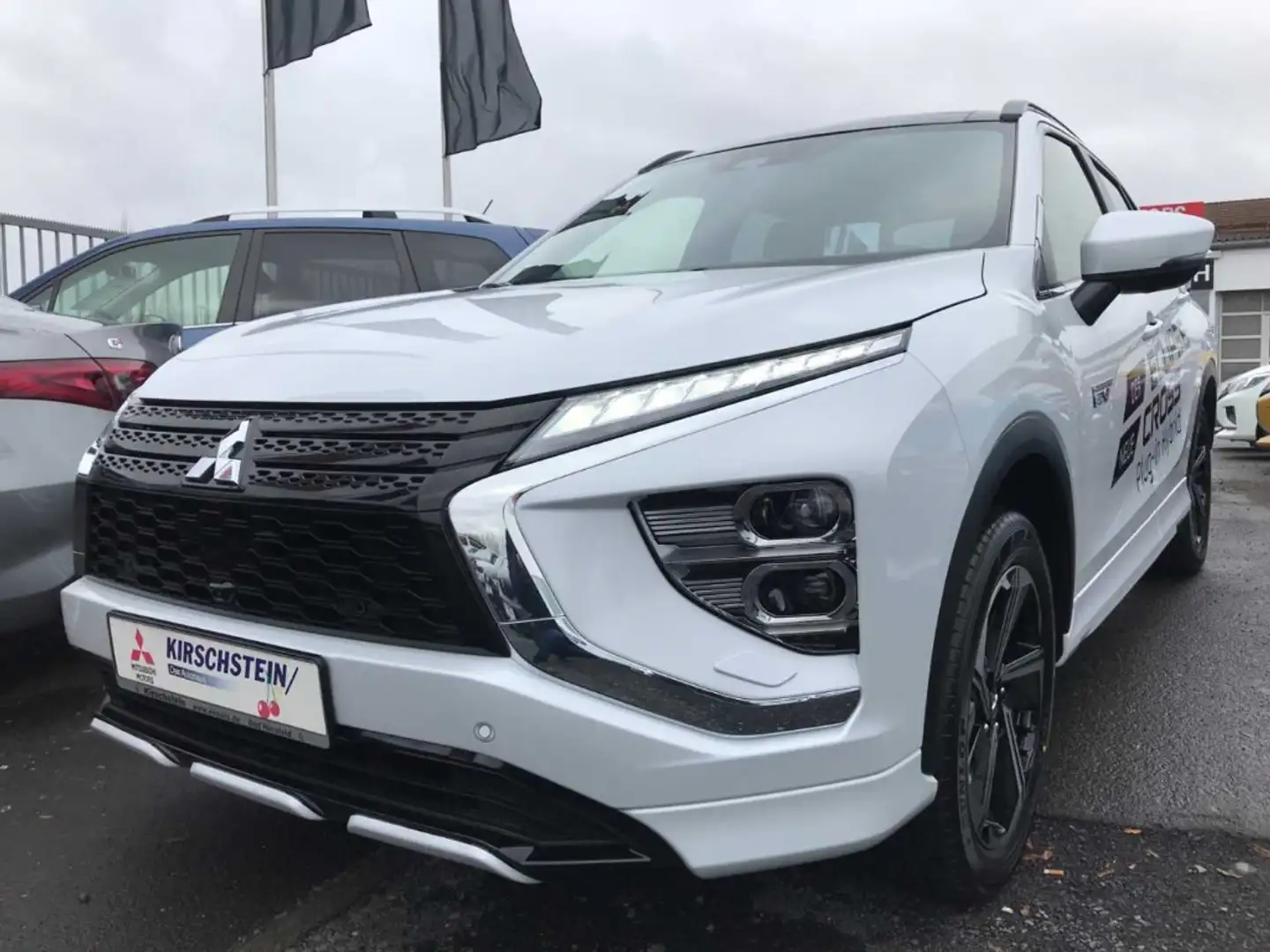 Mitsubishi Eclipse Cross Plug-In Hybrid Top WR Leder Head-Up White - 2