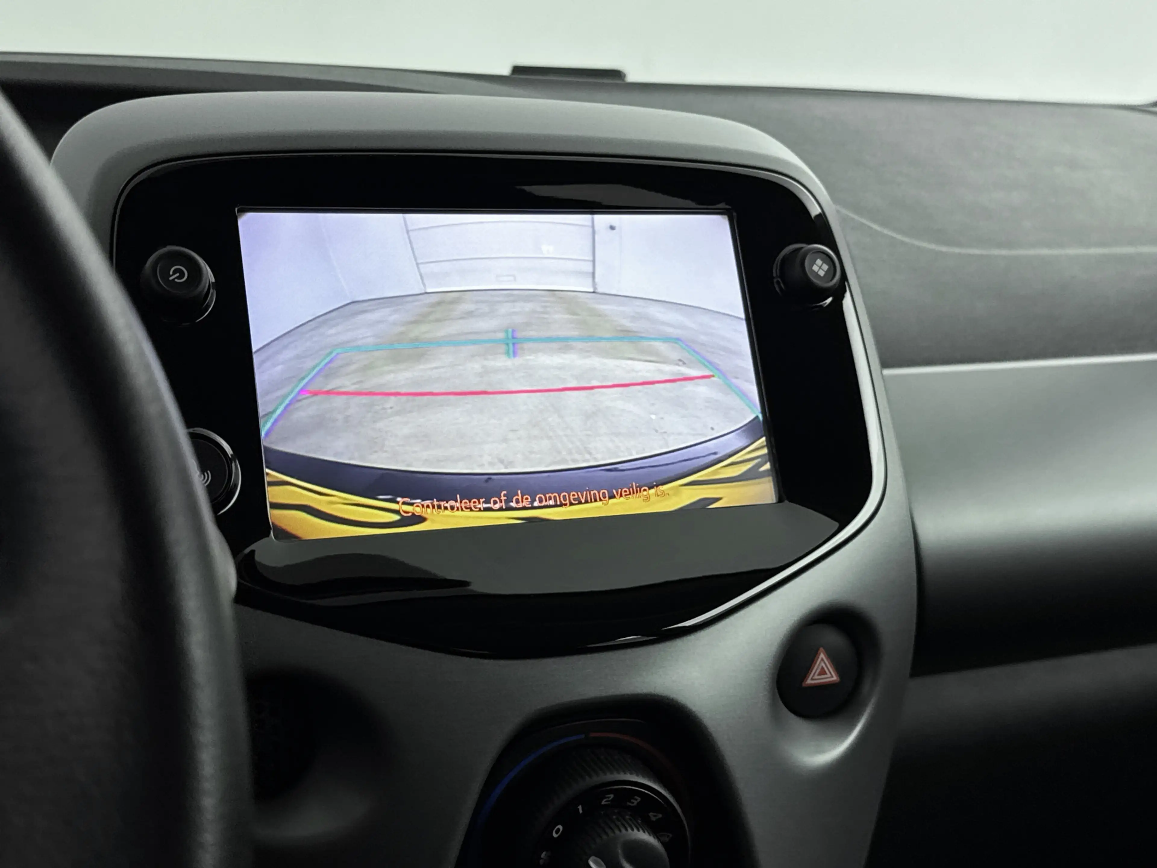 Toyota Aygo 1.0 VVT-i x-play | BTW voertuig | Dealer onderhoud — photo 8
