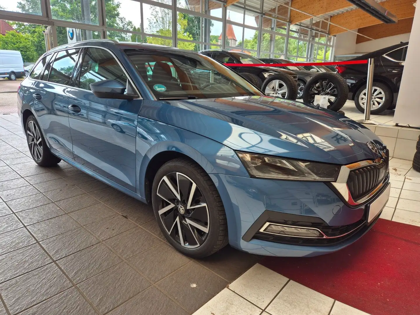 Skoda Octavia Combi Style Navi LED Kamera 1Hand Blau - 2