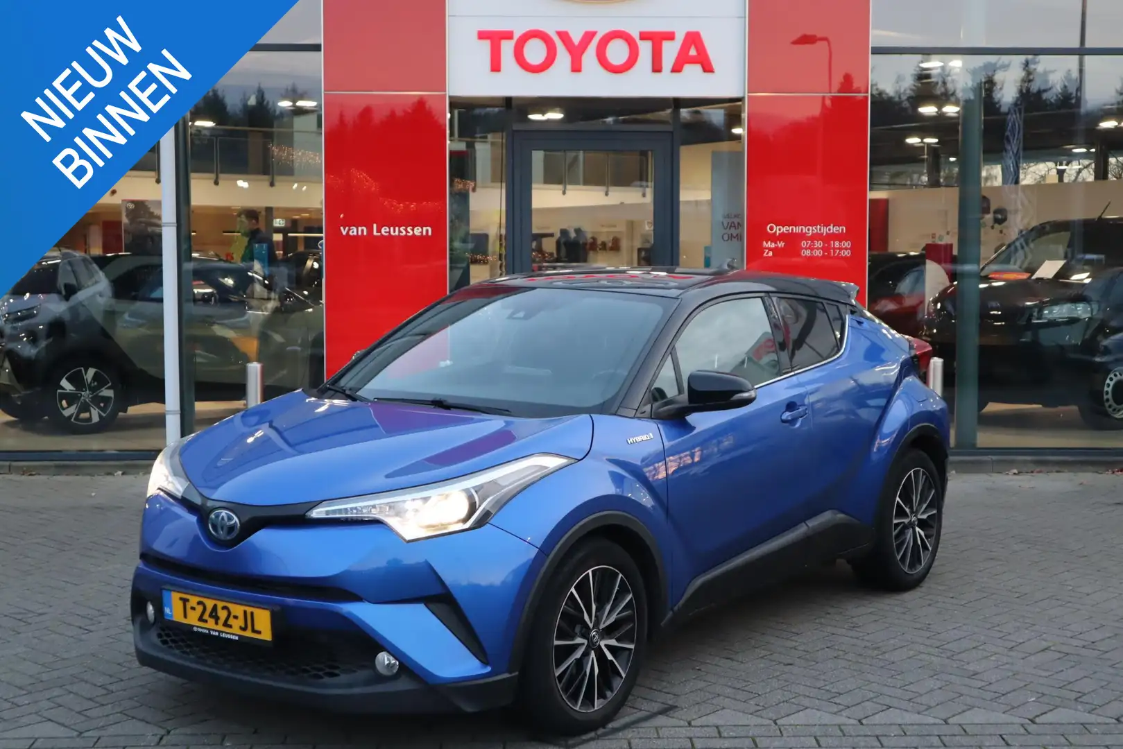 Toyota C-HR 1.8 HYBRID BI-TONE STANDKACHEL STOELVERW. KEYLESS Blauw - 1