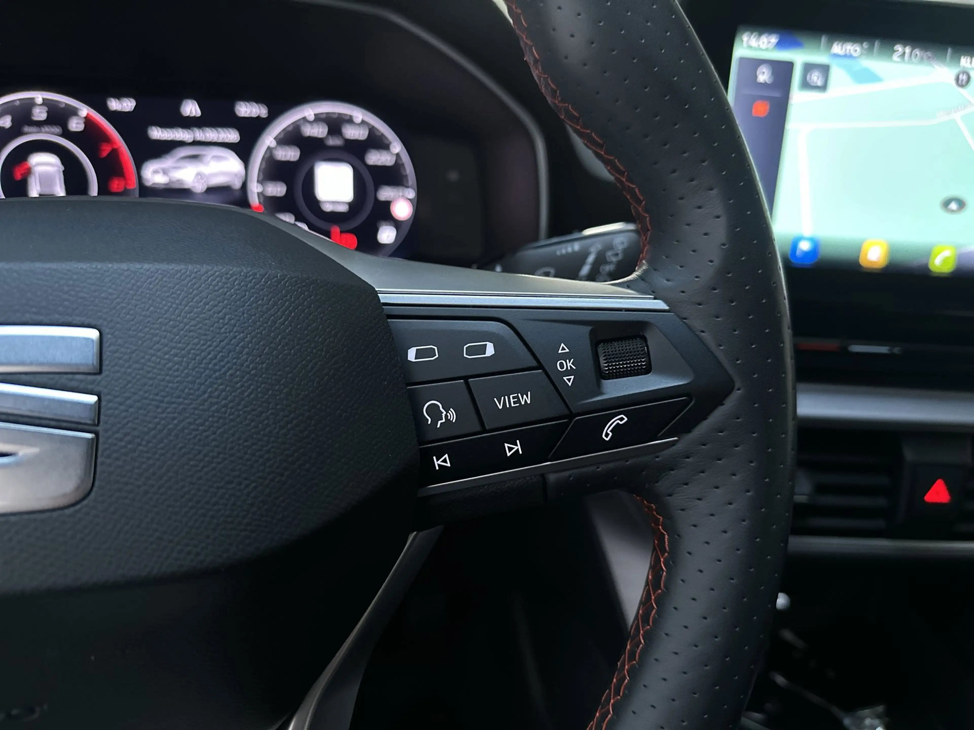 SEAT Leon Sportstourer 1.0 TSI FR Business Intense Camera Sf — photo 15