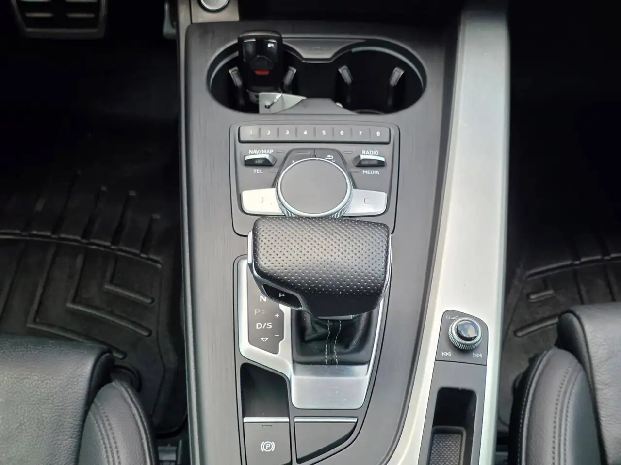 Audi A5 photo Audi A5