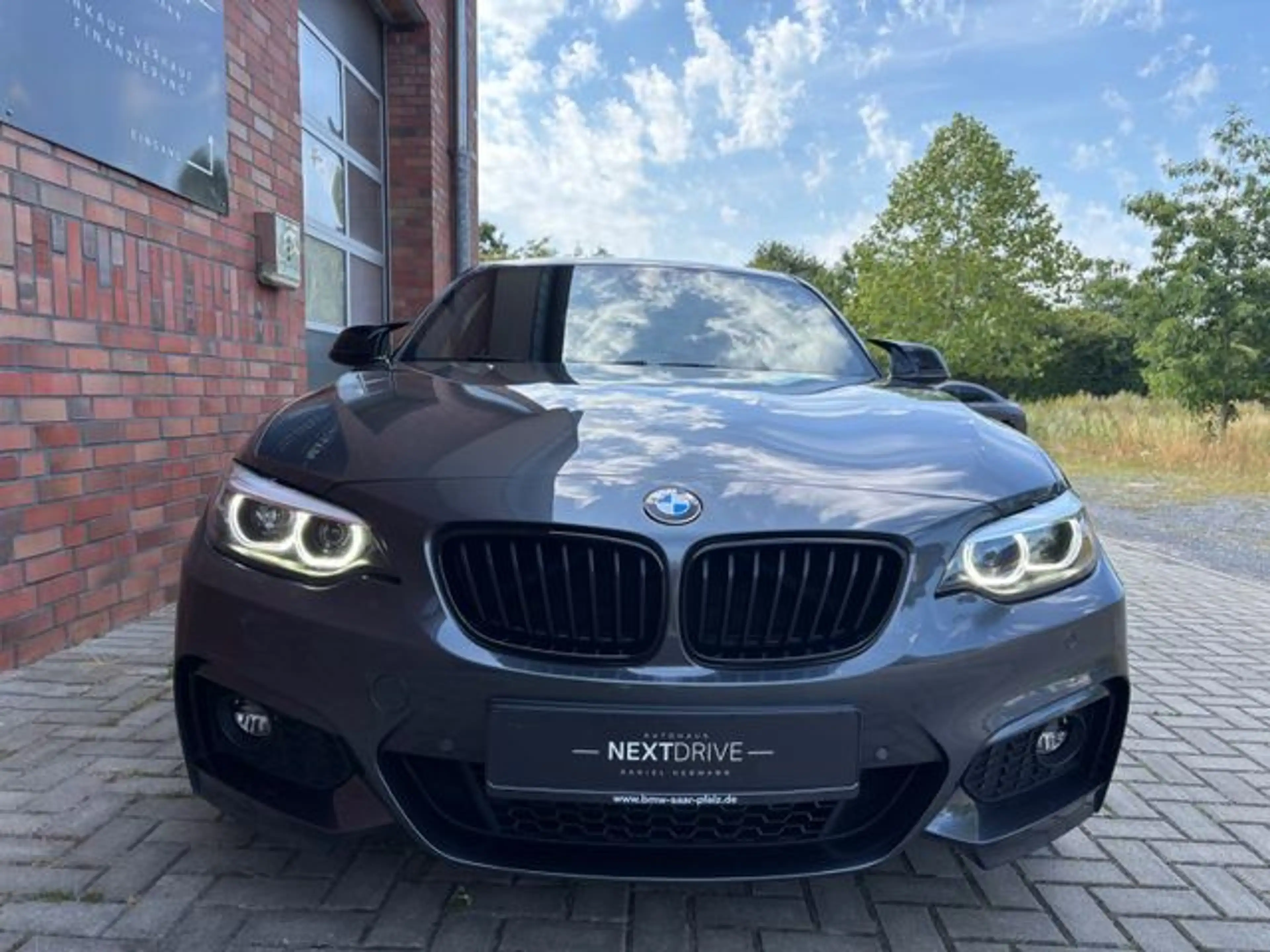 BMW 230 i Coupe *M-Sport*Sp.Aut.HiFi*DEUTSCH — photo 4