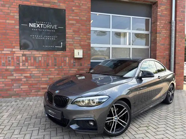 BMW 230 i Coupe *M-Sport*Sp.Aut.HiFi*DEUTSCH