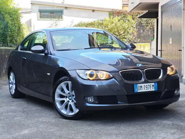 BMW 325 xDrive 3.0 BENZINA 218cv / Uniproprietario