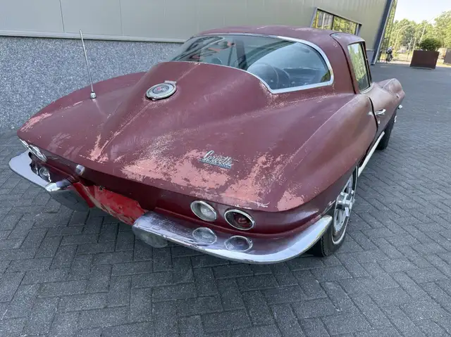 Chevrolet Corvette C2 Coupe