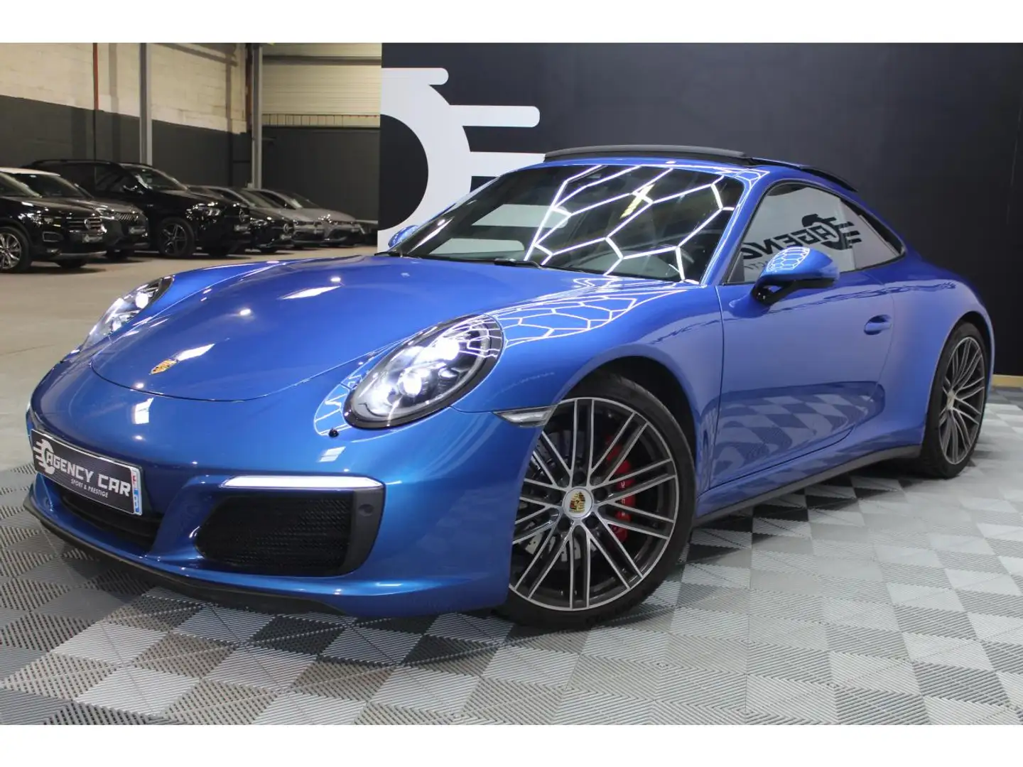 Porsche 911 Carrera 4S - 420 PDK 991.2 Très Optionnée Bleu - 2