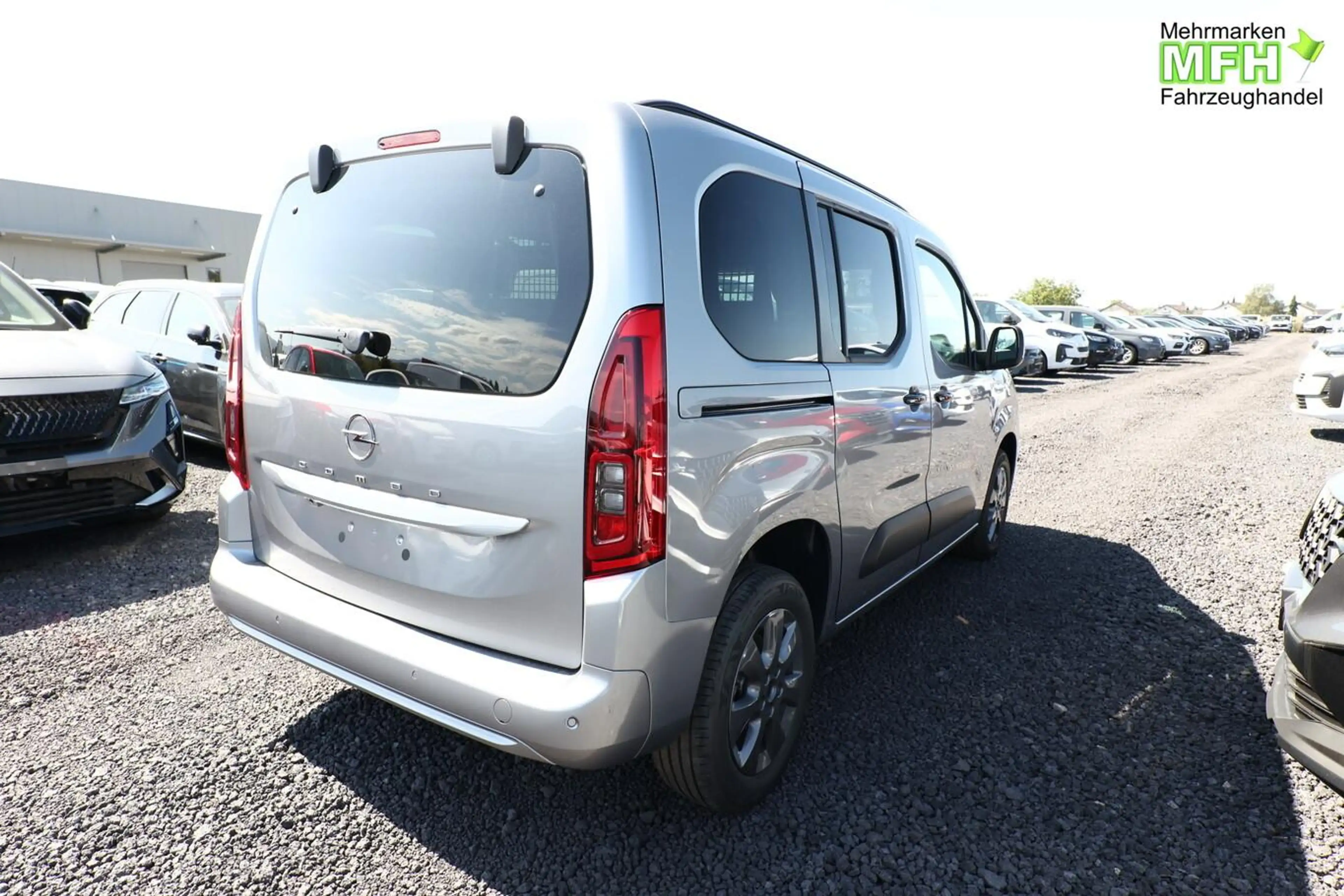 Opel Combo AT8 GS Nav10" Kam IntelliLux PDC 96 kW (131 PS)... — photo 2
