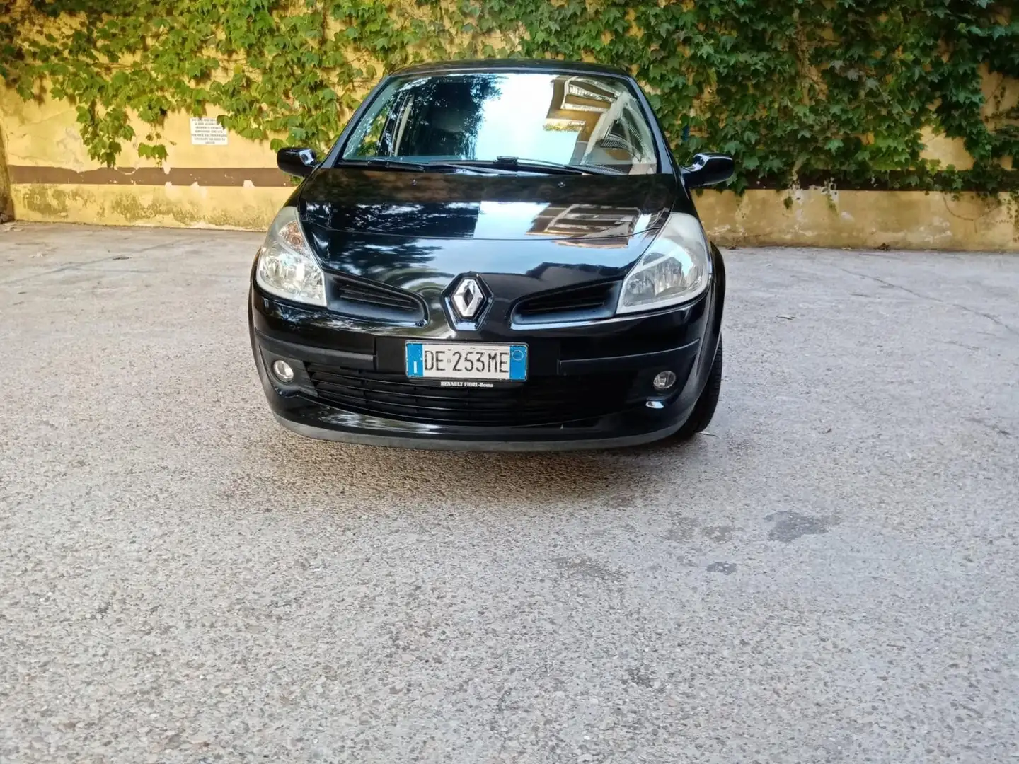 Renault Clio 5p 1.5 dci Confort - 1