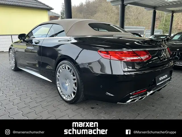 Mercedes-Benz S-Class view 6