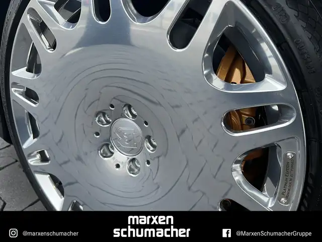Mercedes-Benz S-Class view 9