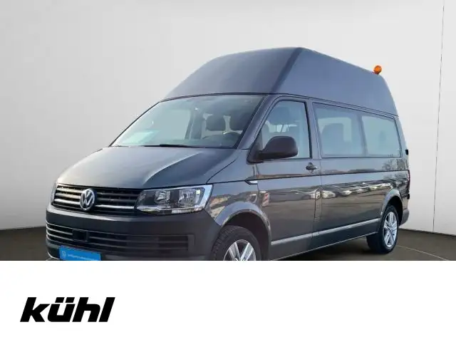 Volkswagen T6 Kombi 2.0 TDI Rollstuhlumbau