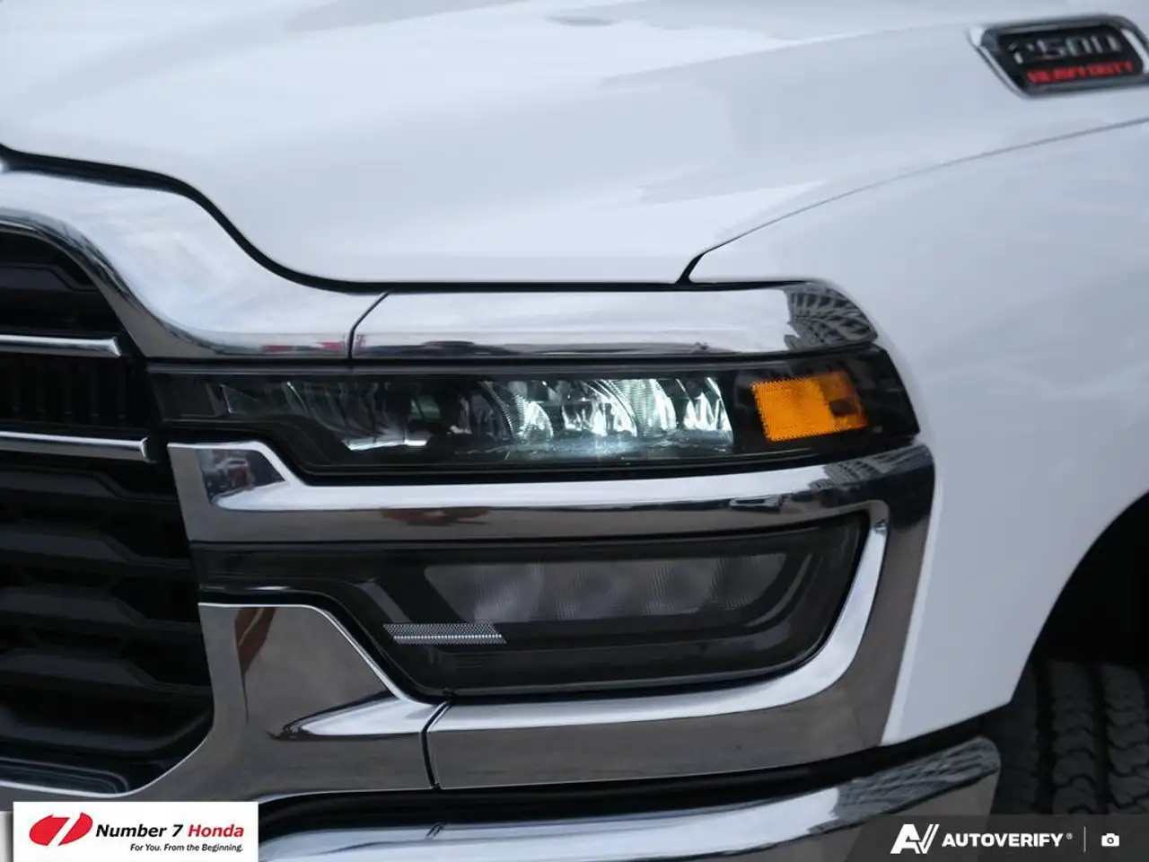 RAM 2500 снимка RAM 2500