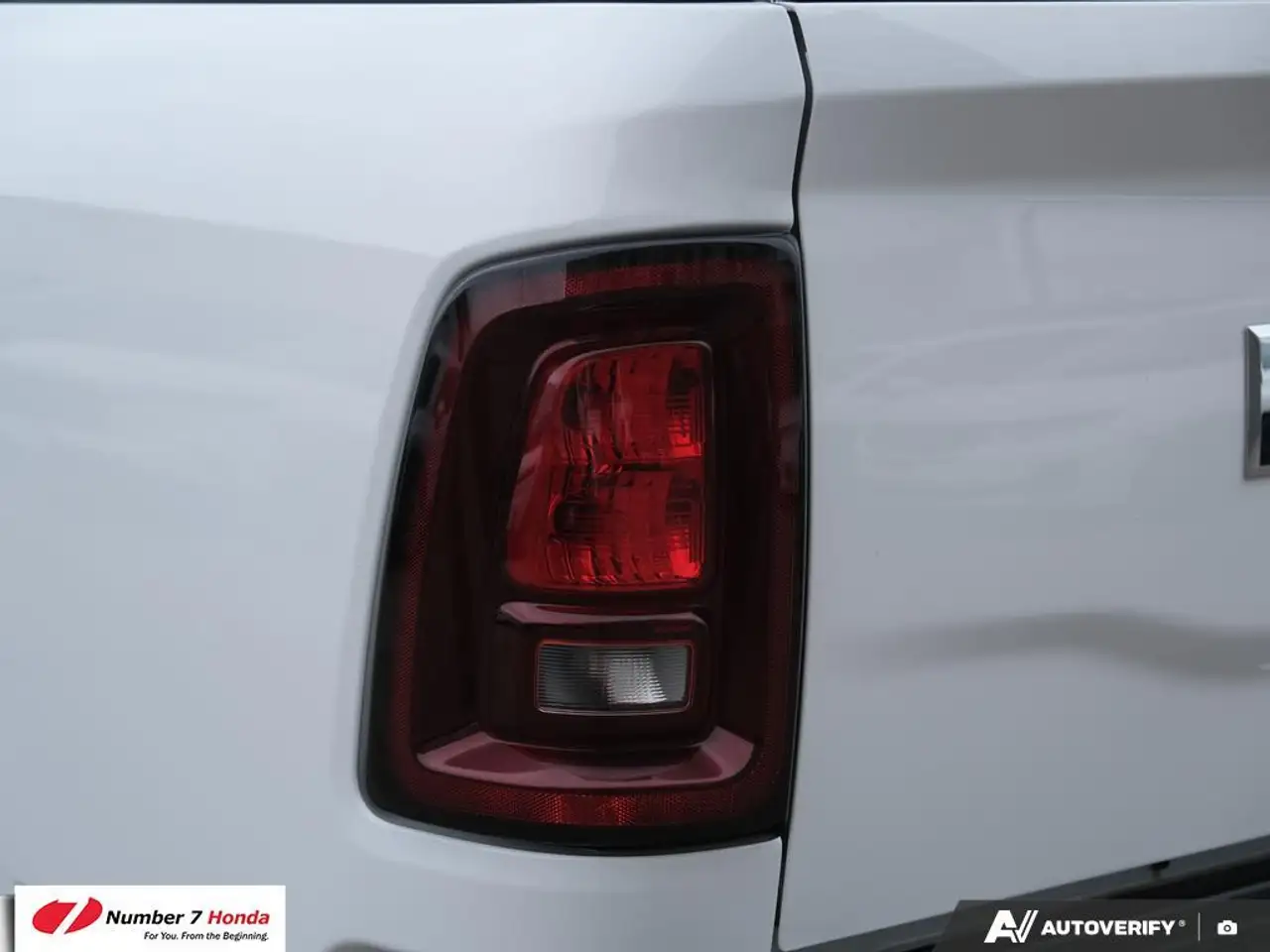 RAM 2500 снимка RAM 2500