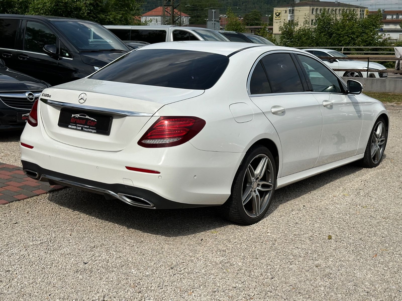 Mercedes-Benz E 220 d *AMG Paket *Head-Up *Led — photo 7