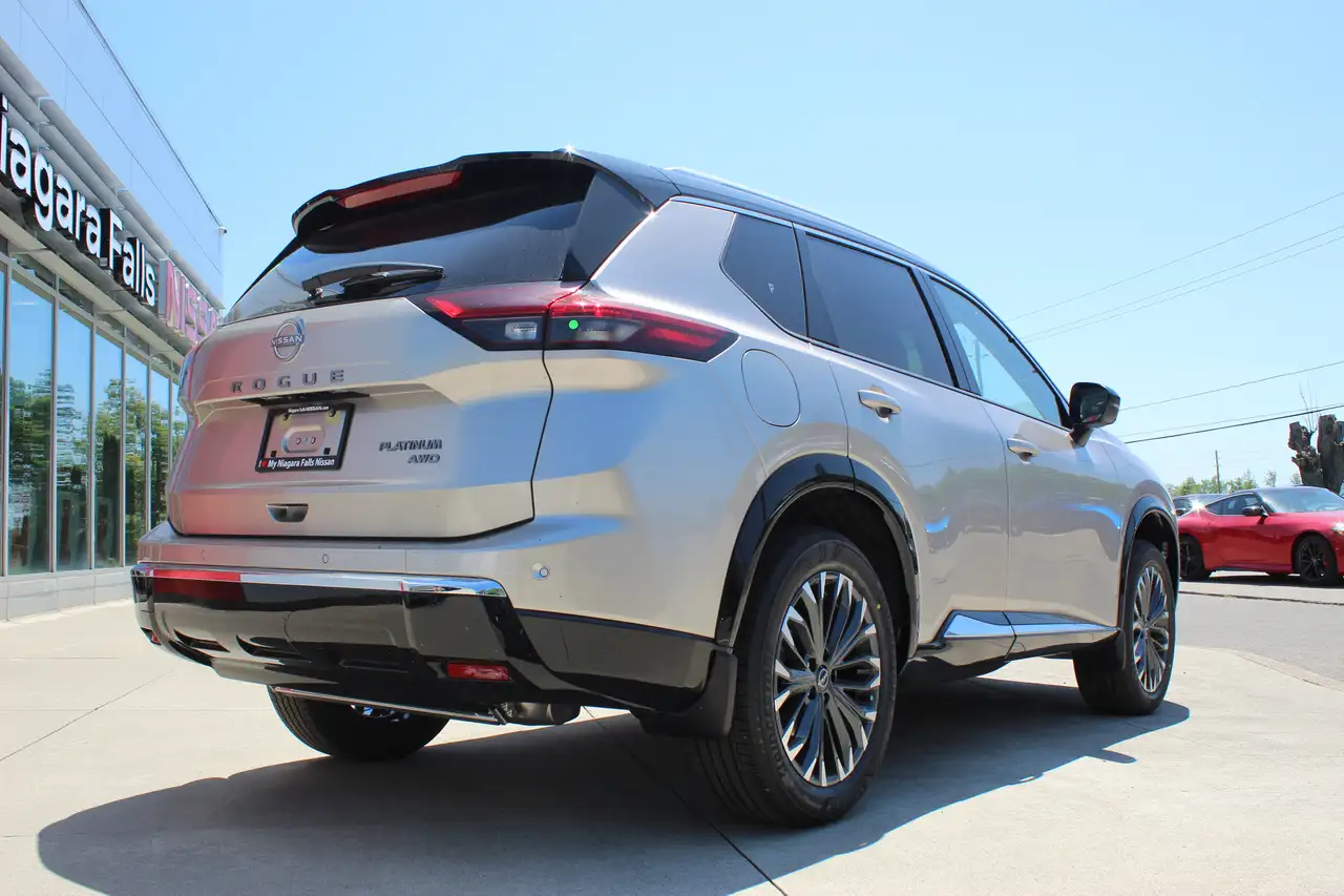 Nissan Rogue снимка Nissan Rogue