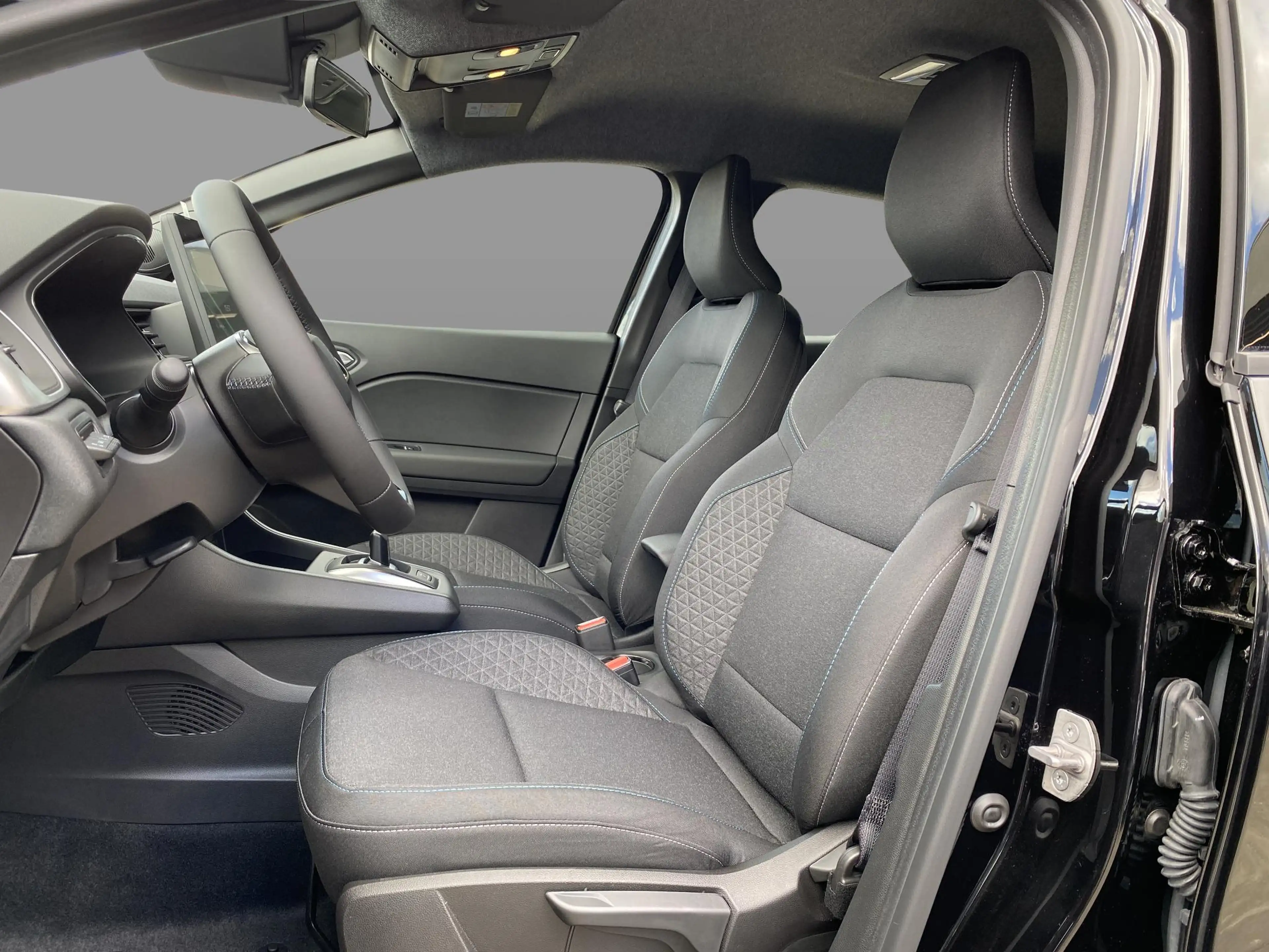 Renault Symbioz Evolution E-Tech full hybrid 160 — photo 13
