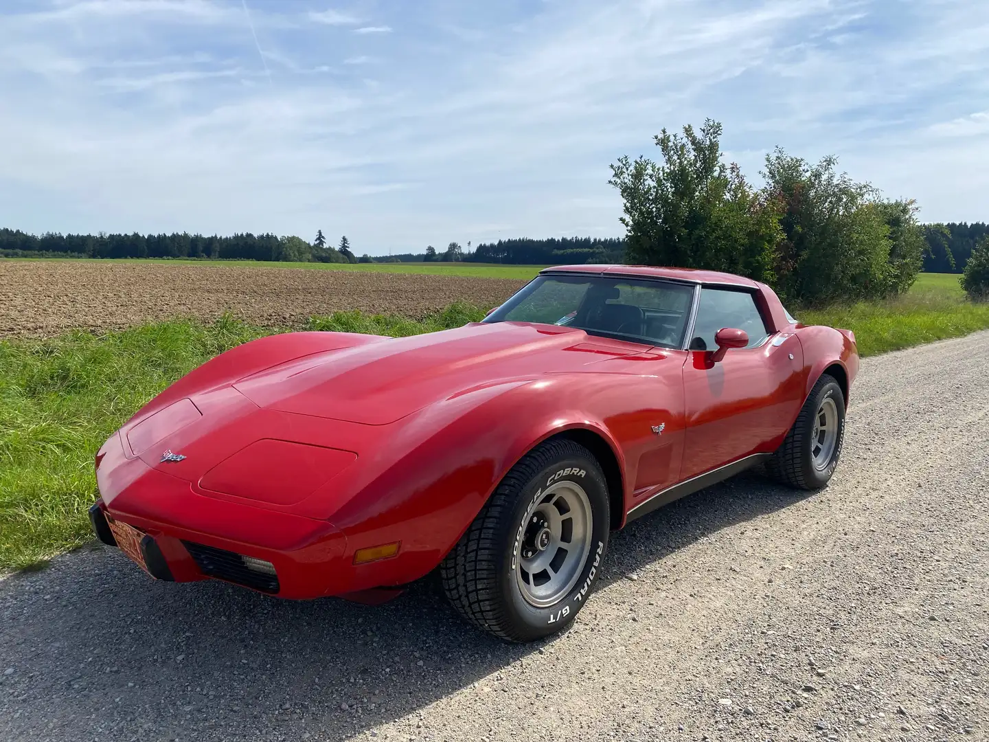 Corvette C3 350cui V8, low miles, Klima, TÜV & H Rot - 1