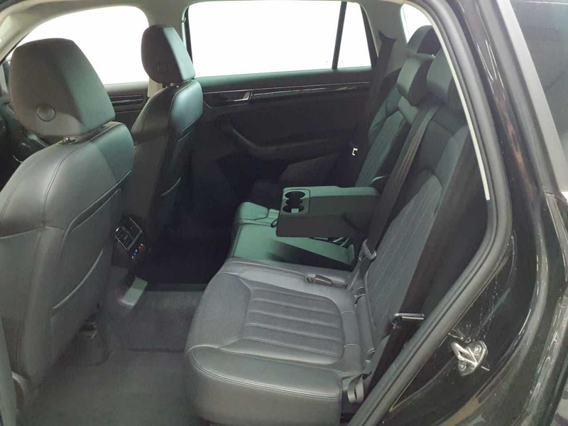 Skoda Kodiaq Kodiaq 2.0 TDI 4x4 L&K STH NAV LEDER — photo 5