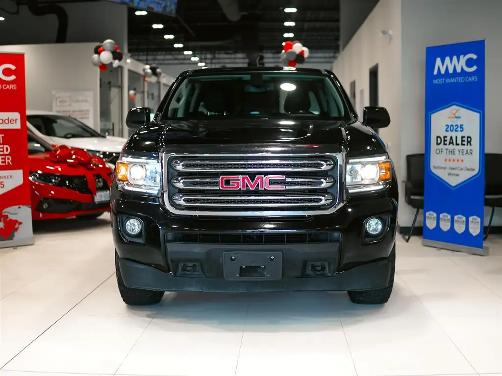 2018 GMC Canyon SLE V6 photo 3