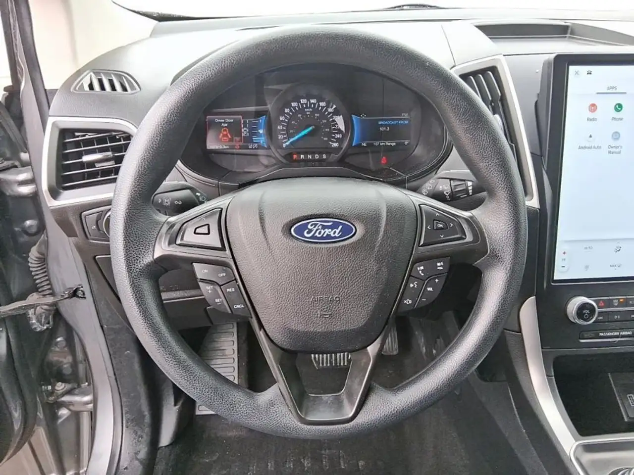 Ford Edge снимка Ford Edge
