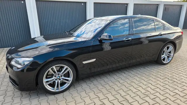 BMW 760 Li V12 / 79.600 km