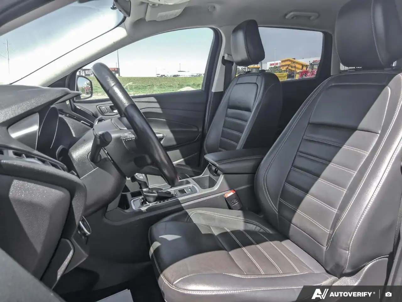 Ford Escape photo Ford Escape