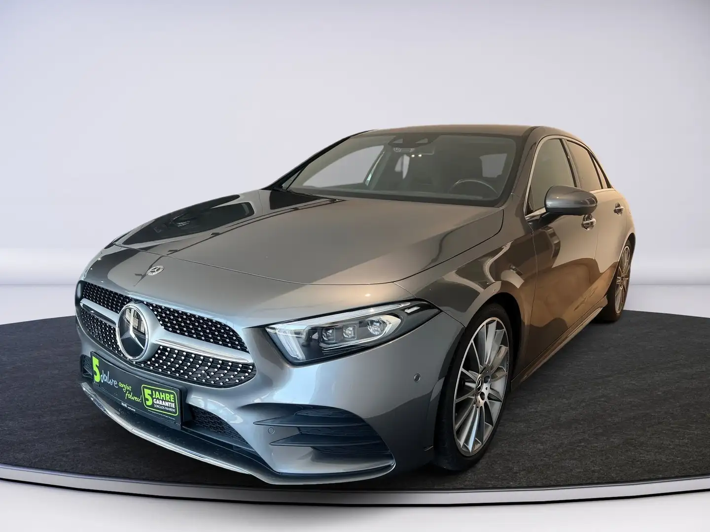 Mercedes-Benz A 220 d 4MATIC Sportsitze Premium Paket Multibeam Grau - 2