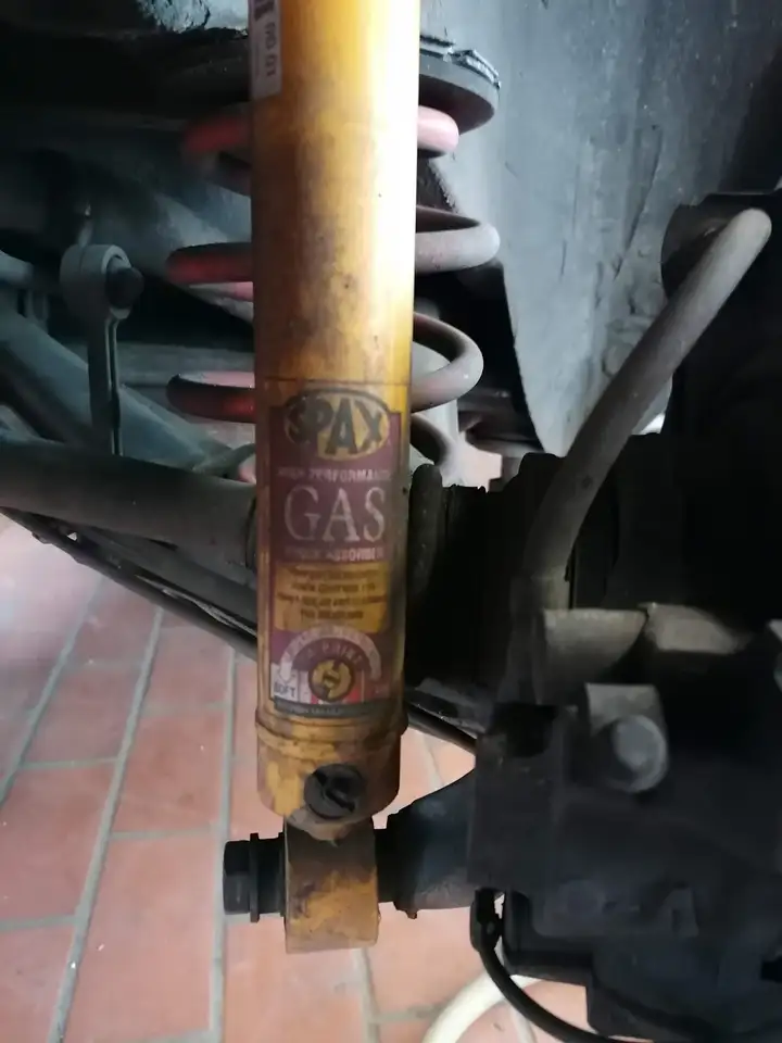 BMW 325i, foto 12