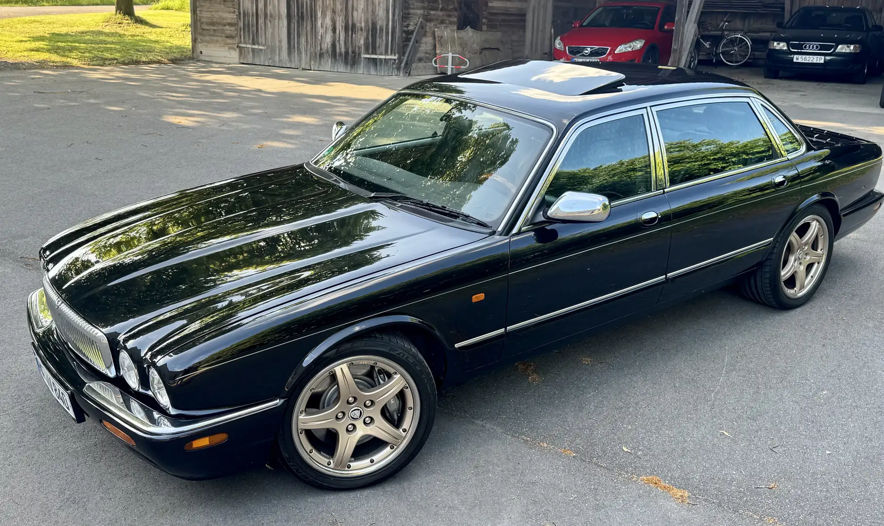 Daimler Super V8 4.0 Kompressor, LWB, X308, BBS Schwarz - 2