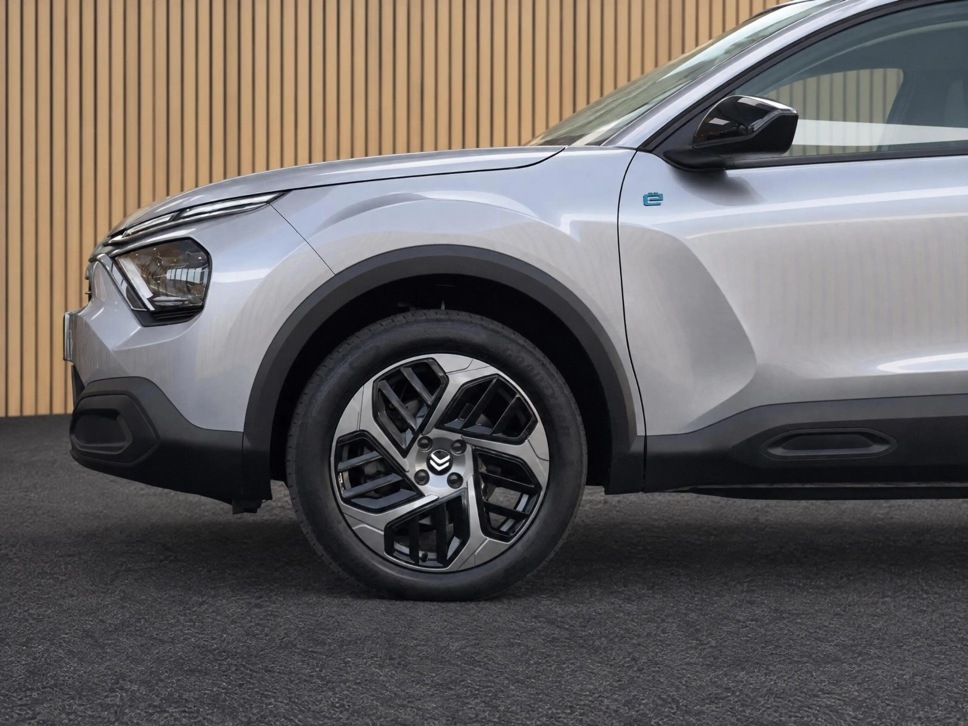 Citroen E-C4 Electric You 50 kWh | Apple Carplay / Climate / Camera — photo 12