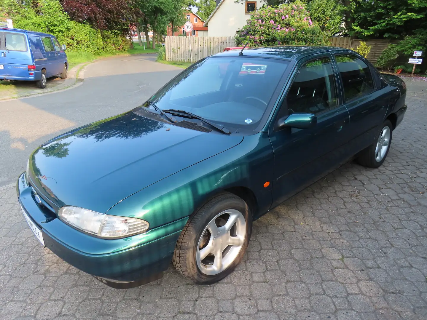 Ford Mondeo 1.6 GLX *nur 95 TKM*1.Hand*HU neu*Klima*Alu*eFH* Verde - 2