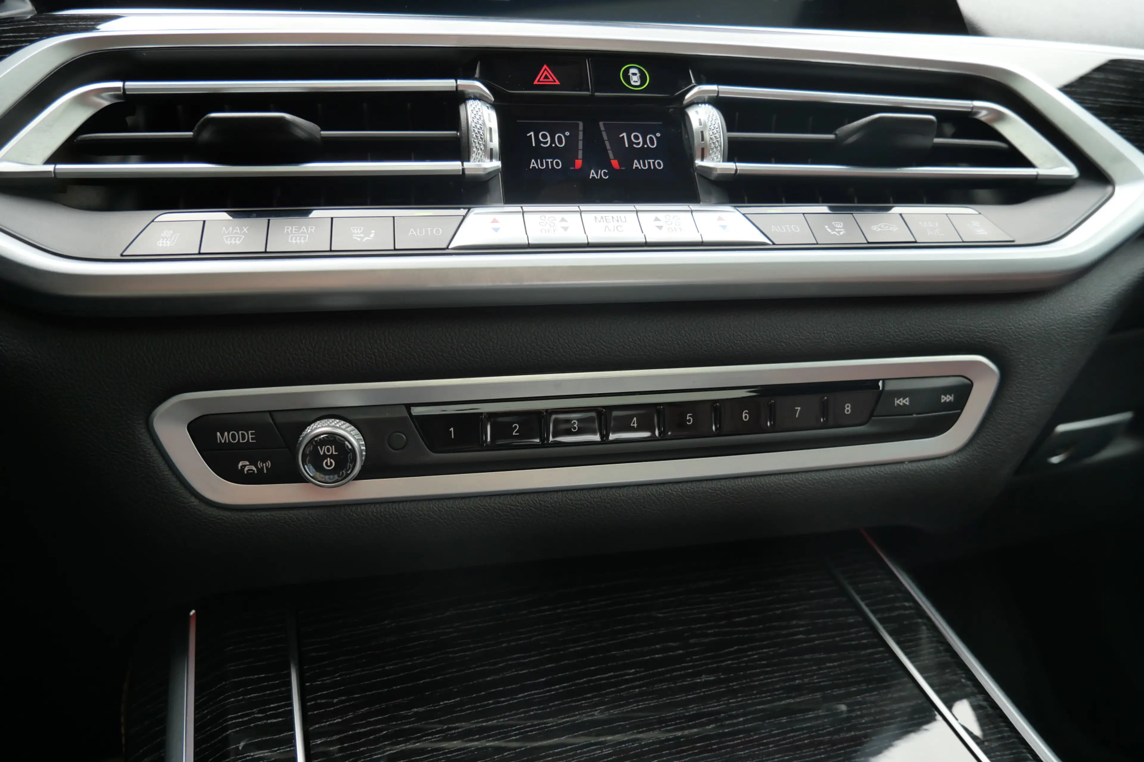 BMW X7 M50d 400 PK High Executive 7p | Pano | H&K | 22'' — photo 9