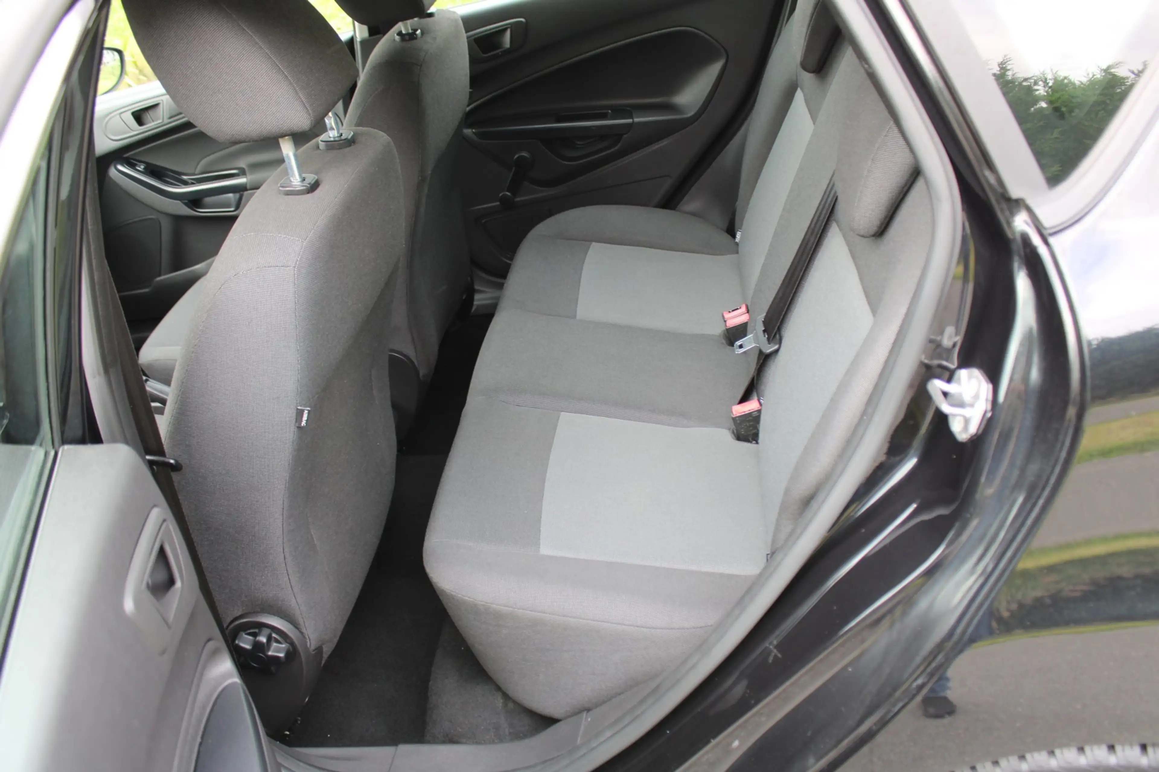 Ford Fiesta 1.25 5 Drs met Airco — photo 14
