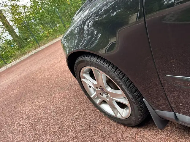 Volvo S40 view 16