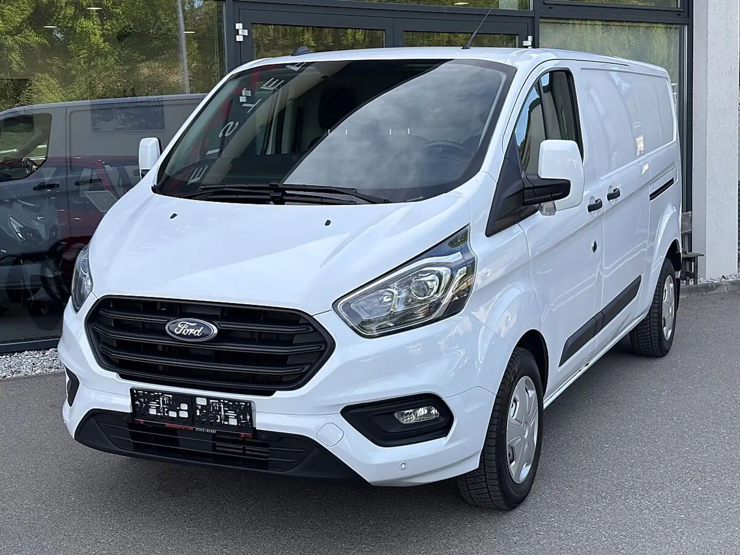 Ford Transit Custom Kasten 2,0 TDCi L2H1 340 Trend Weiß - 2