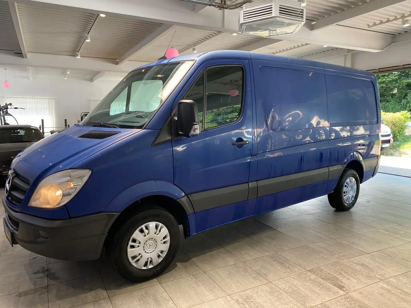 Mercedes-Benz Sprinter 216 CDI LANG KLIMA *MOTORSCHADEN* Bleu - 2