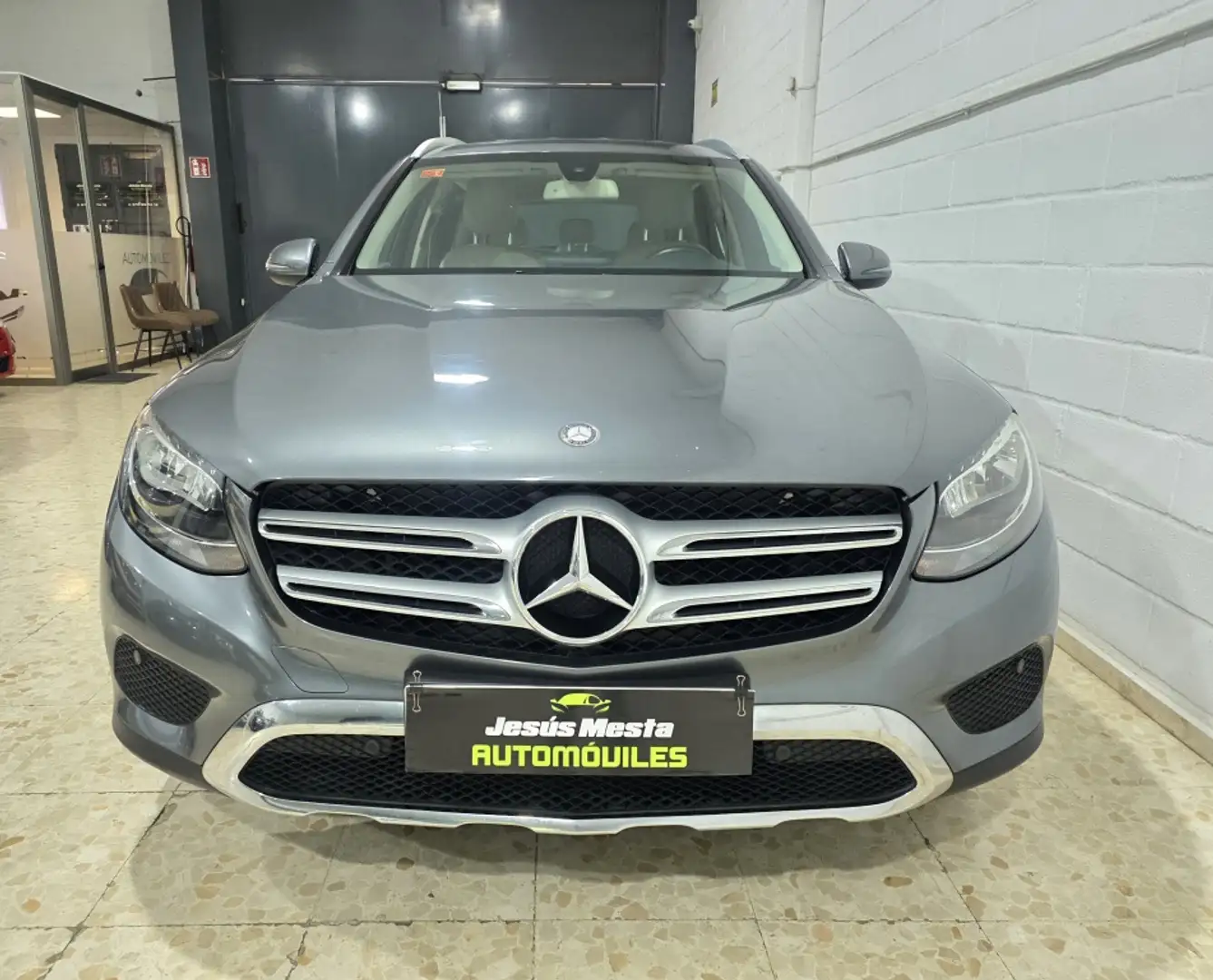 Mercedes-Benz GLC 220 220d 4Matic Aut. Gris - 2