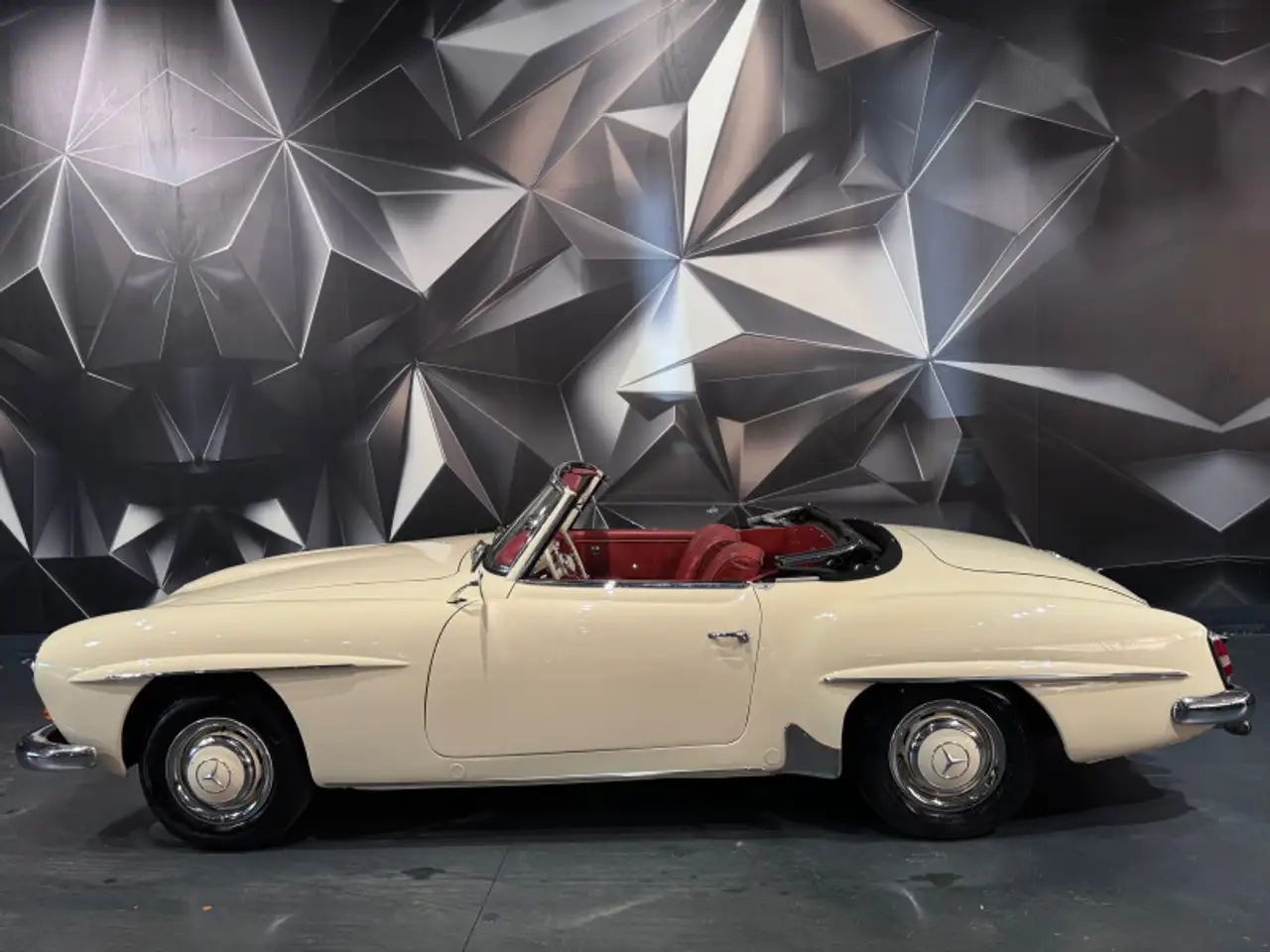Mercedes-Benz 190 1.9 105 CH CABRIOLET, foto 4
